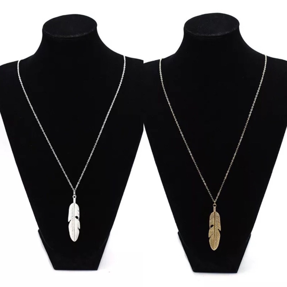 Women’s Feather Pendant Gold or Silver Fnish